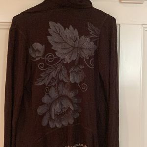 Brown lightweight hooded sweater w/gray flowers on back and front left; exc cons